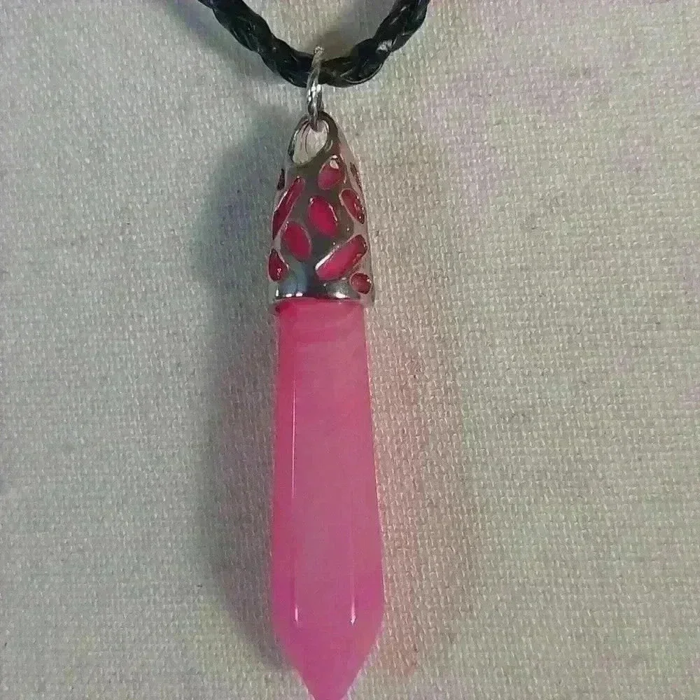 Dyed Agate Necklace